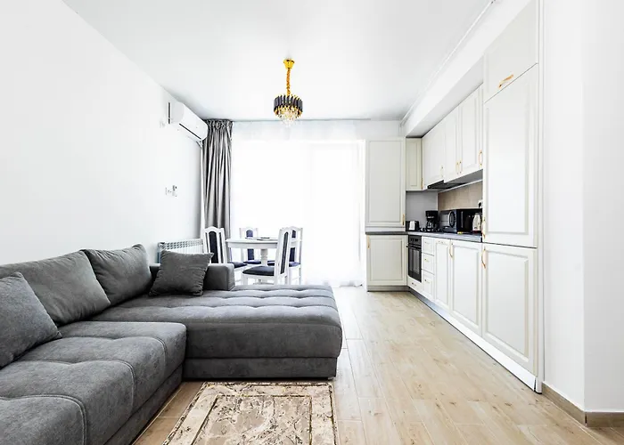 アパート Meraki And ナボダリ