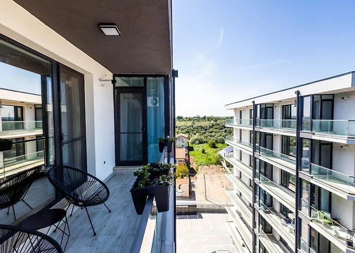 Meraki And Năvodari