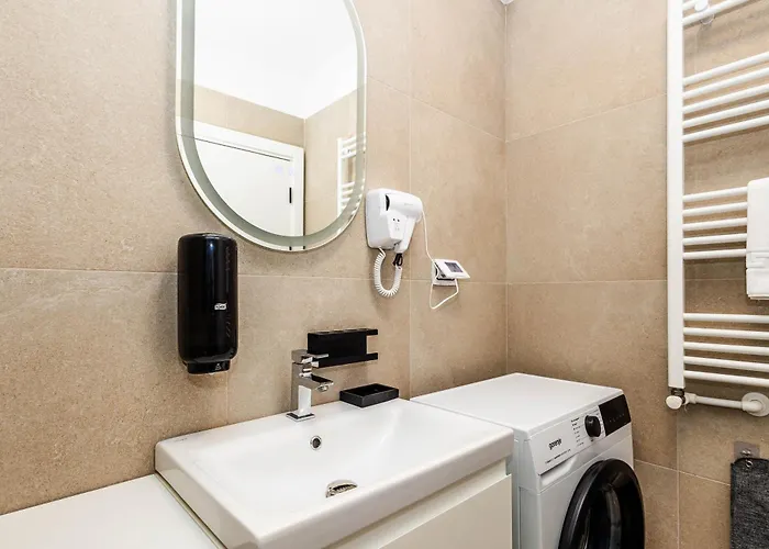 Meraki And Năvodari