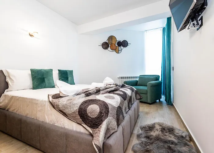 Meraki And Appartamento Năvodari