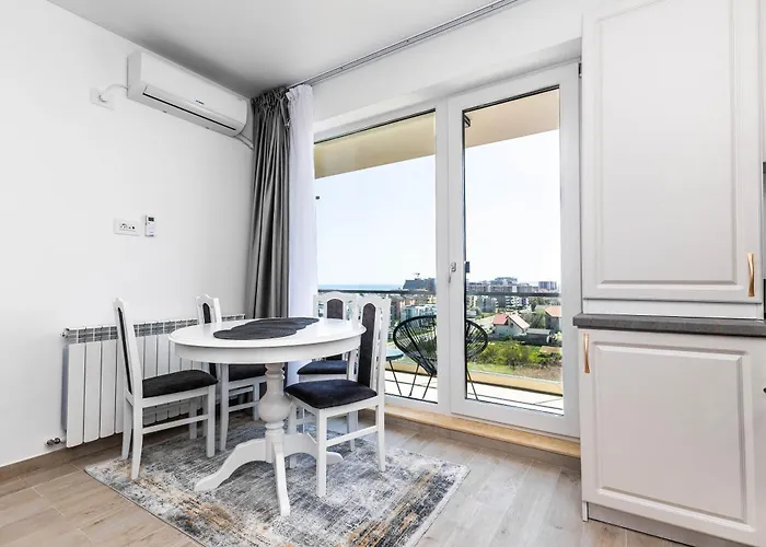 Meraki And * Năvodari