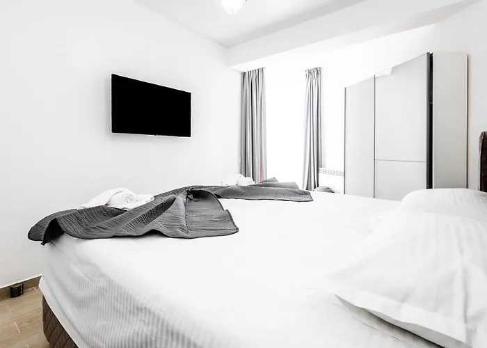 Meraki And * Năvodari